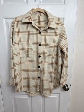 Cream Plaid Button-Up Shacket Jacket
